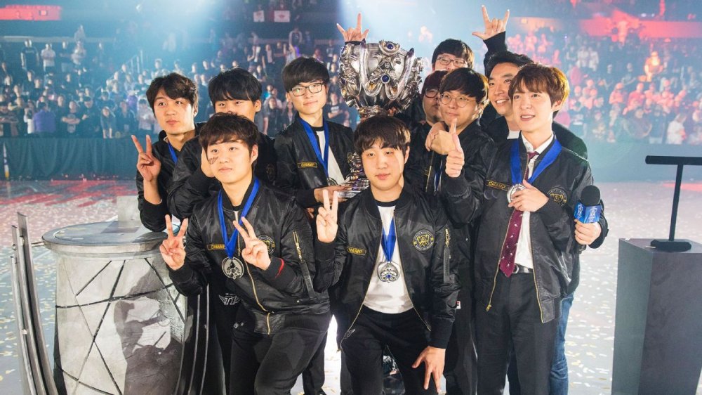 SKT 2016