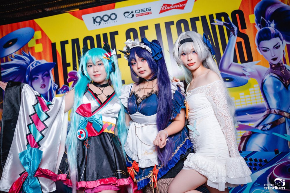 Rực cháy cùng Cosplay và Âm nhạc trong sự kiện OEG kết hợp 1900