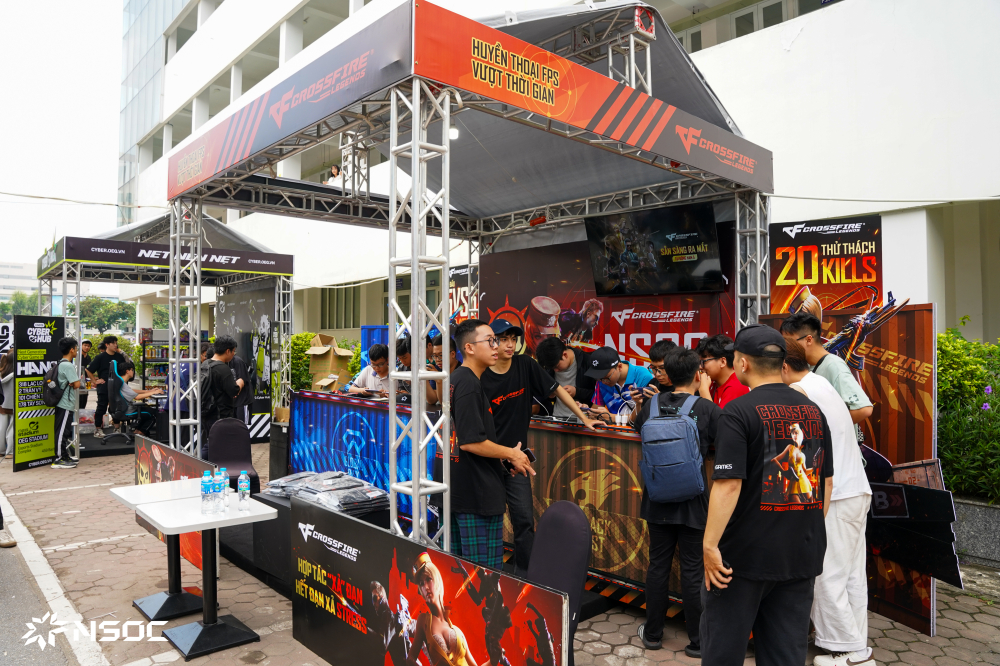 Gian hàng Crossfire: Legends NSOC Unitour