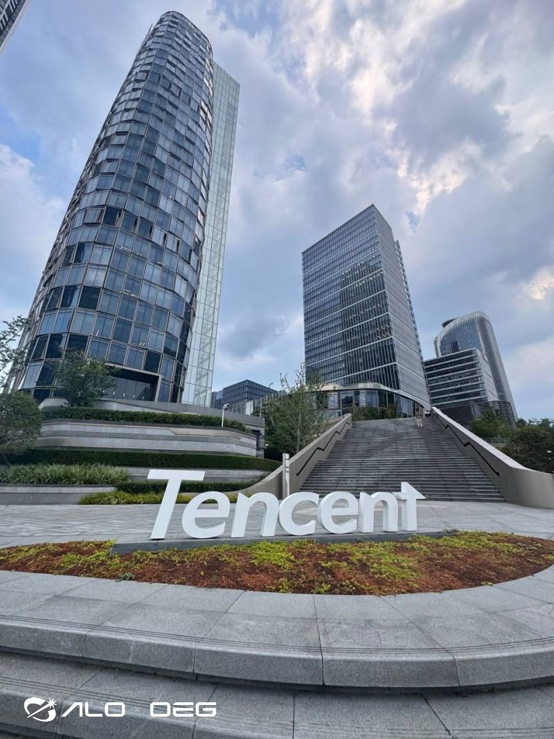 OEG thăm v&agrave; l&agrave;m việc tại trụ sở Tencent